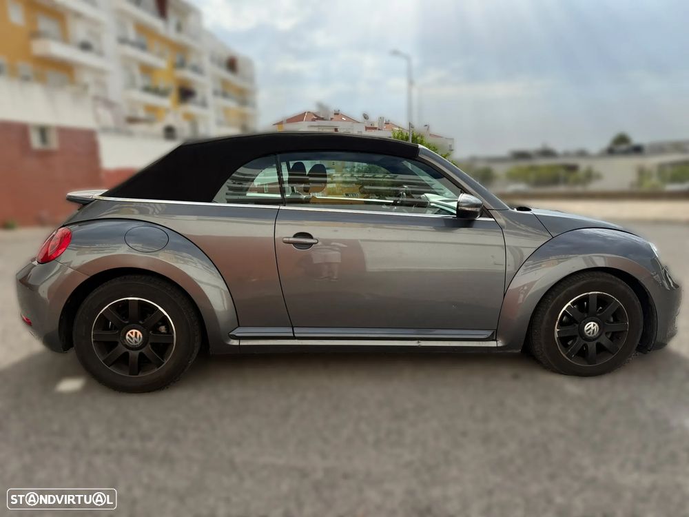 VW New Beetle Cabriolet 1.6 TDi Design - 7