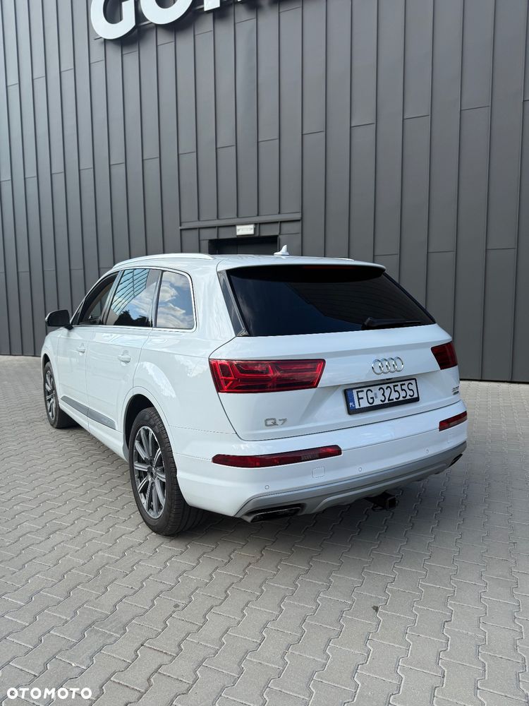 Audi Q7 3.0 TFSI Quattro Tiptronic - 4