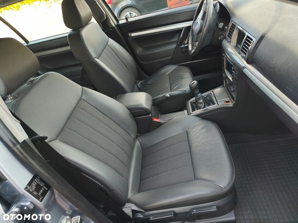 Opel Vectra 1.8 Essentia - 9