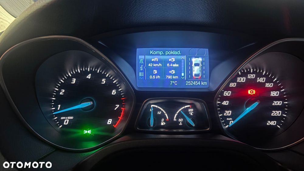Ford Focus - 4