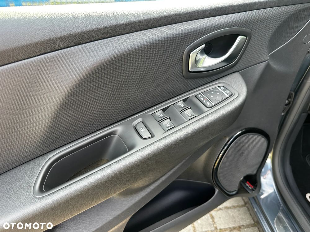 Renault Clio 0.9 Energy TCe Limited EU6 - 15