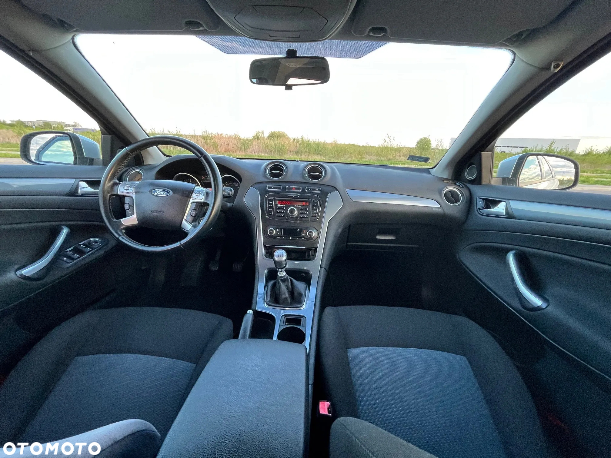 Ford Mondeo 2.0 TDCi Ambiente - 10