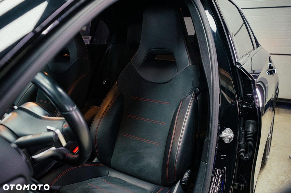 Mercedes-Benz Klasa A 180 7G-DCT AMG Line Advanced - 14