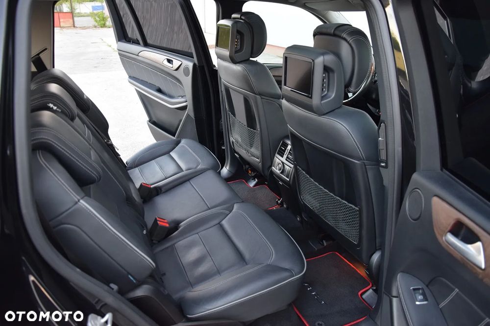 Mercedes-Benz GL 500 4-Matic - 22