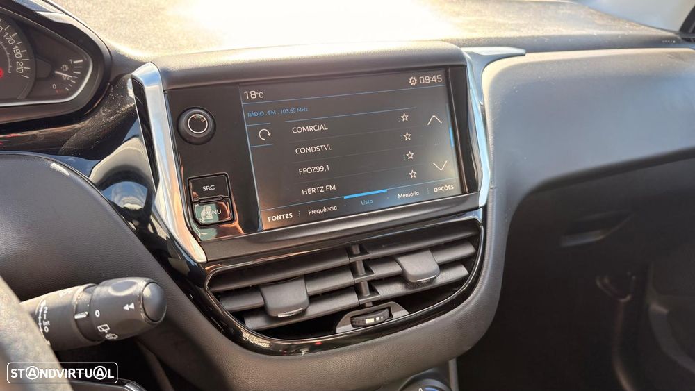 Peugeot 208 PureTech 82 Active - 11