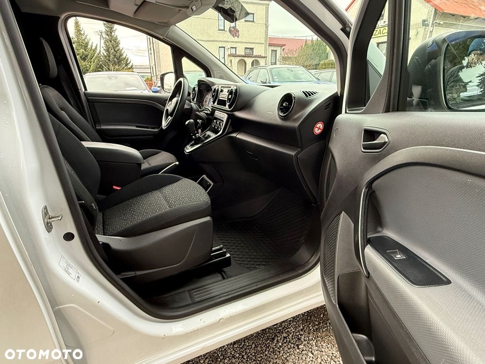Mercedes-Benz Citan - 24