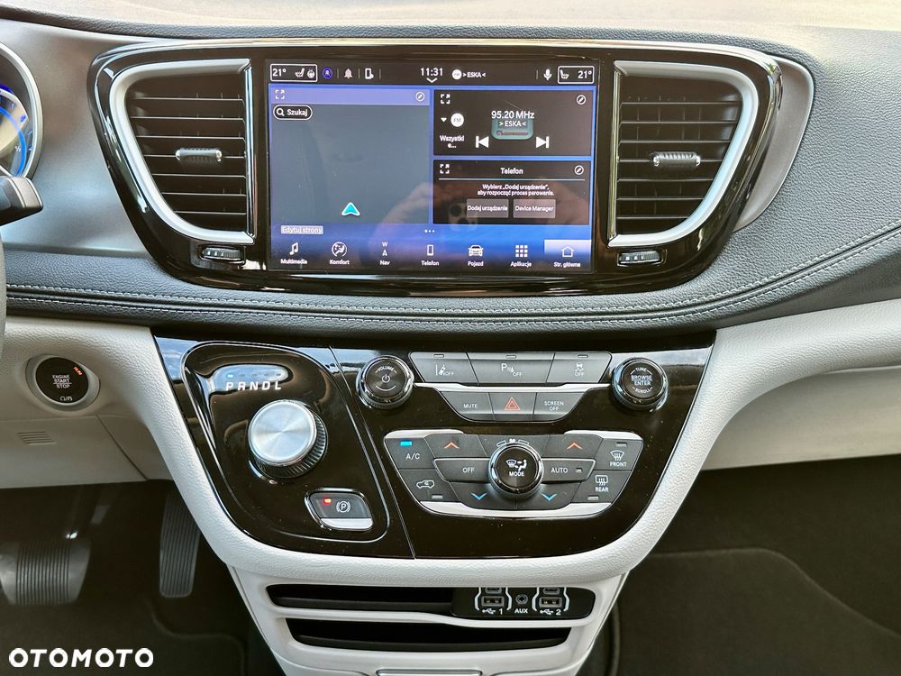 Chrysler Pacifica - 24
