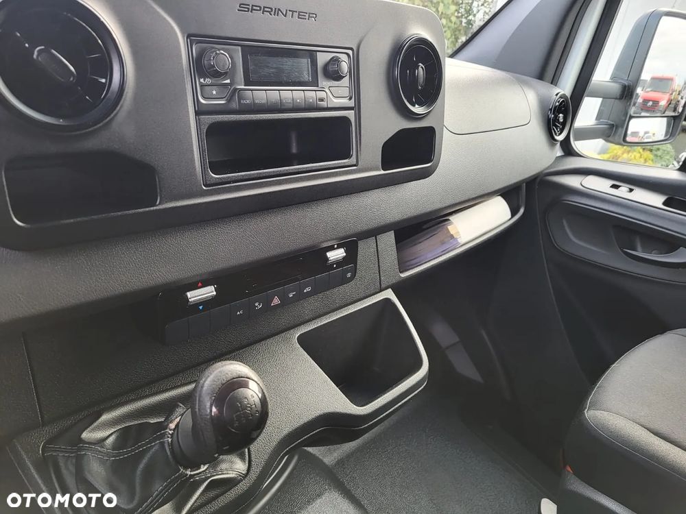 Mercedes-Benz SPRINTER 907 516 - MAXI- KONTENER 4,30M+WINDA-DMC 3500 KG - 9