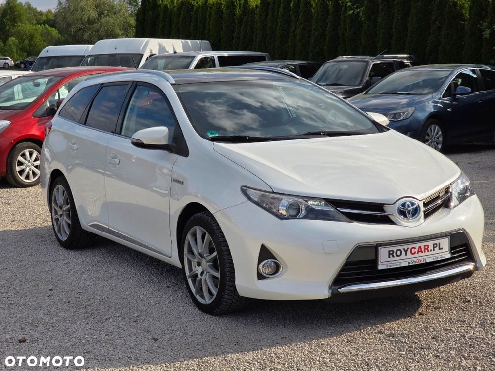 Toyota Auris - 13