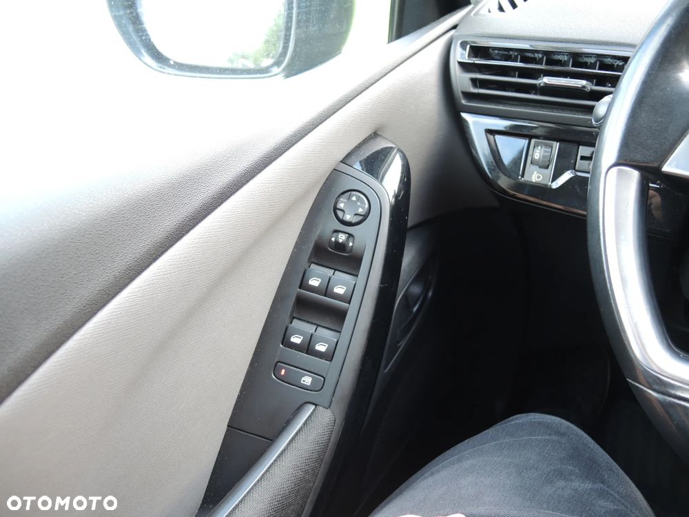 Citroën C4 Picasso 1.6 BlueHDi Shine S&S EAT6 - 26