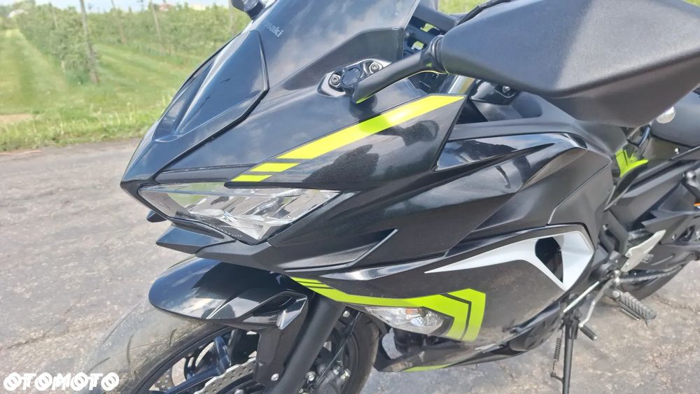 Kawasaki Ninja - 27