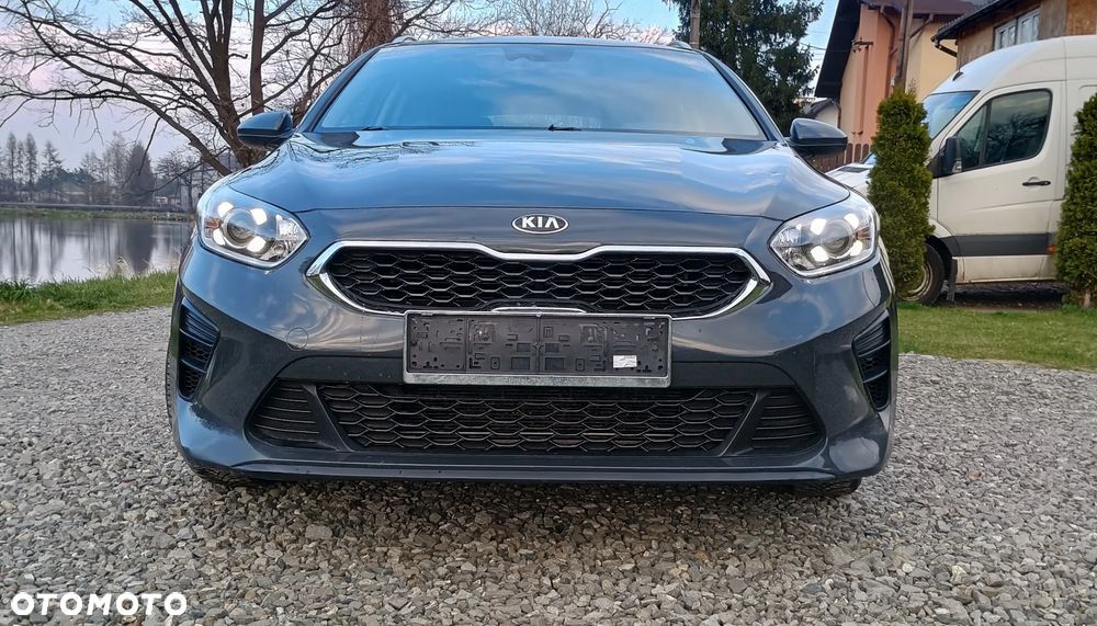 Kia Ceed 1.4 Attract - 12