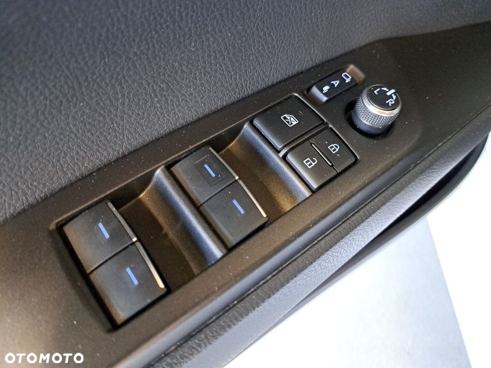 Toyota Camry 2.5 Hybrid Prestige CVT - 37