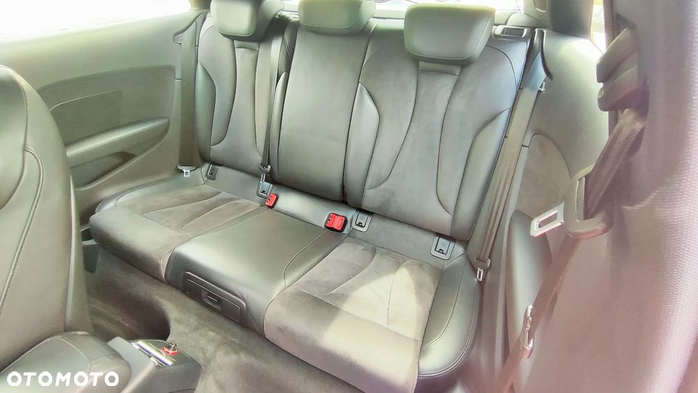 Audi A3 3-drzwiowe 1.8 TFSI S tronic S line Sportpaket - 10