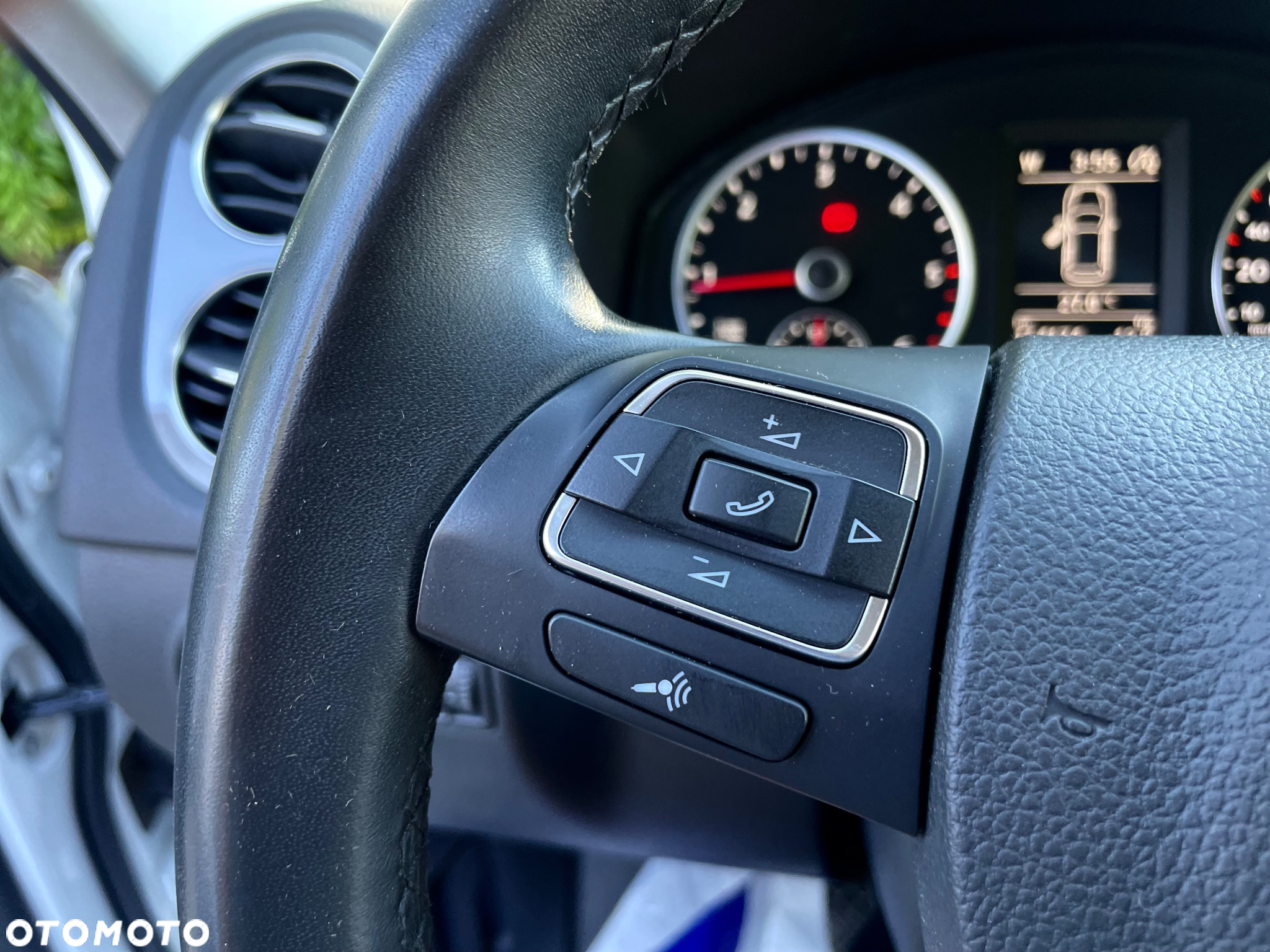 Volkswagen Tiguan 2.0 TDI SCR (BlueMotion Technology) Comfortline - 18