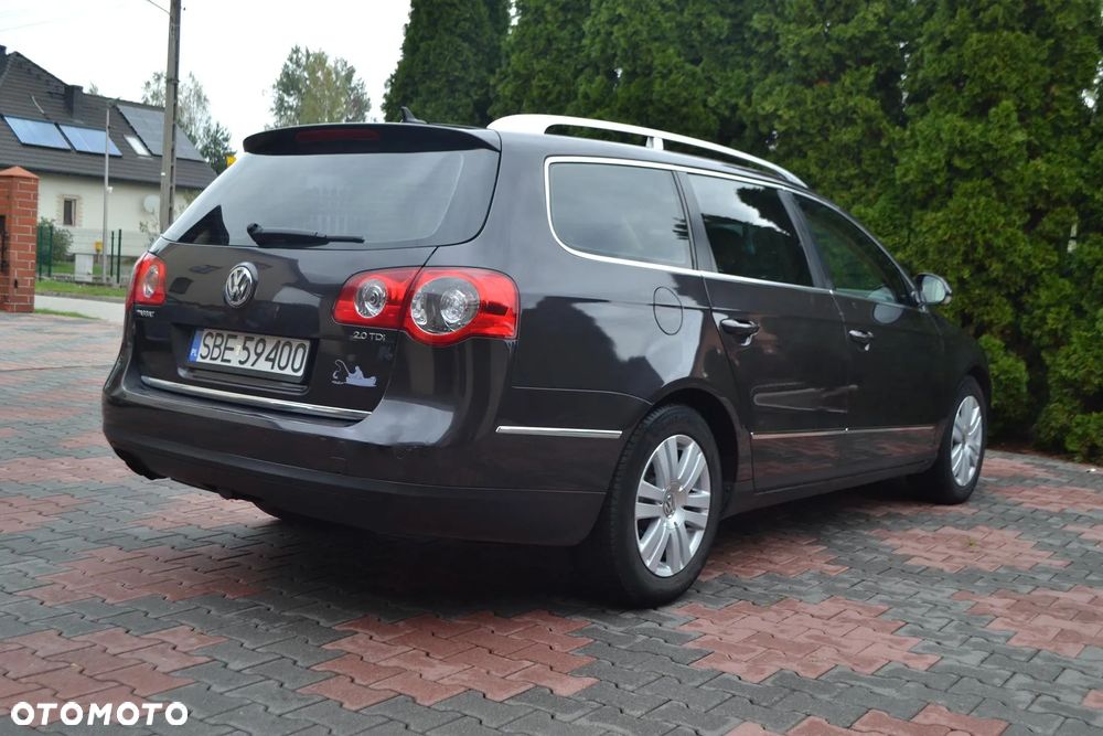 Volkswagen Passat Variant 2.0 TDI Highline - 12