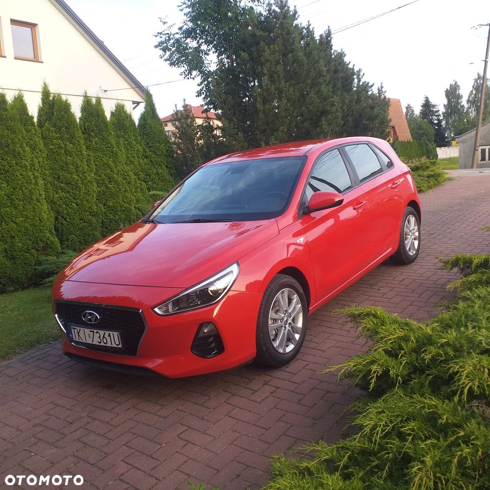 Hyundai i30 blue 1.4 Classic - 3