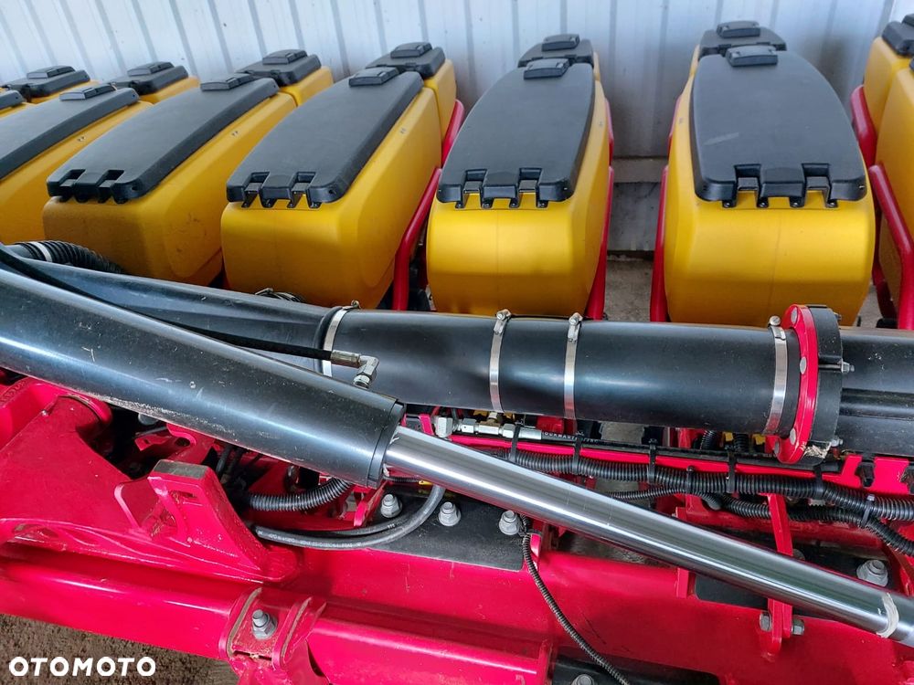 Väderstad Tempo V12 - 12
