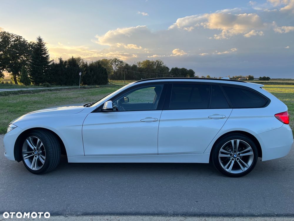 BMW Seria 3 320d Sport Line - 8