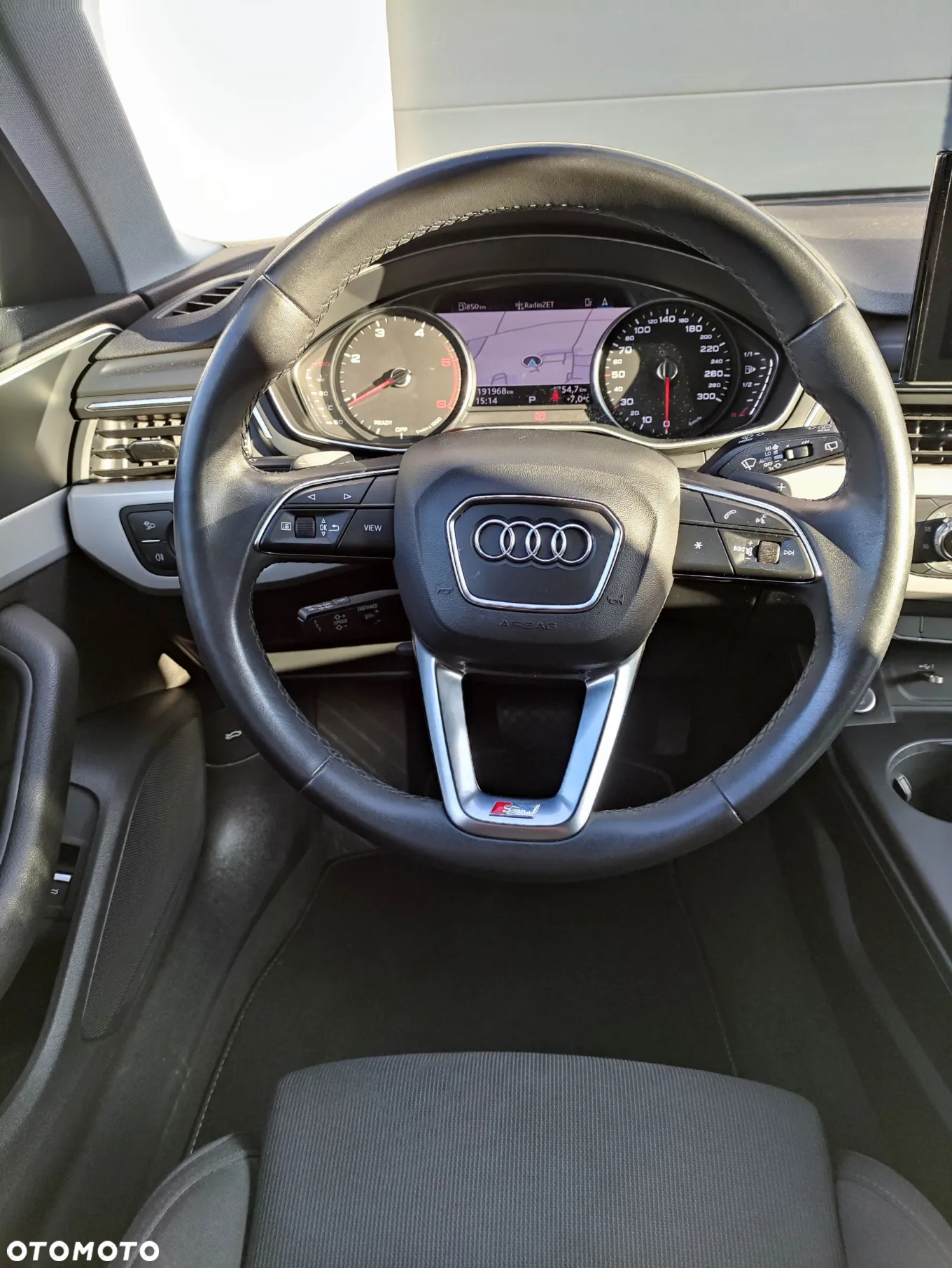 Audi A4 Avant 35 TDI S tronic advanced - 11