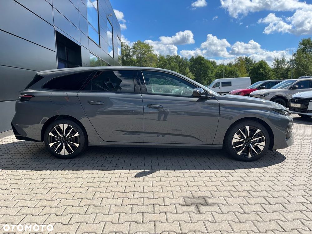 Peugeot 308 - 6