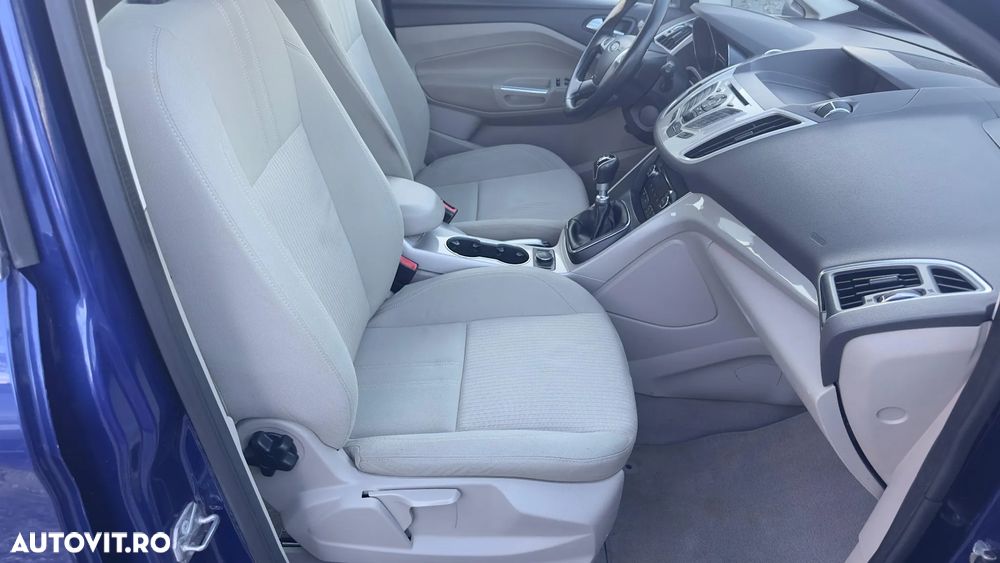 Ford Grand C-Max 1.6 TDCi Start-Stop-System Titanium - 27