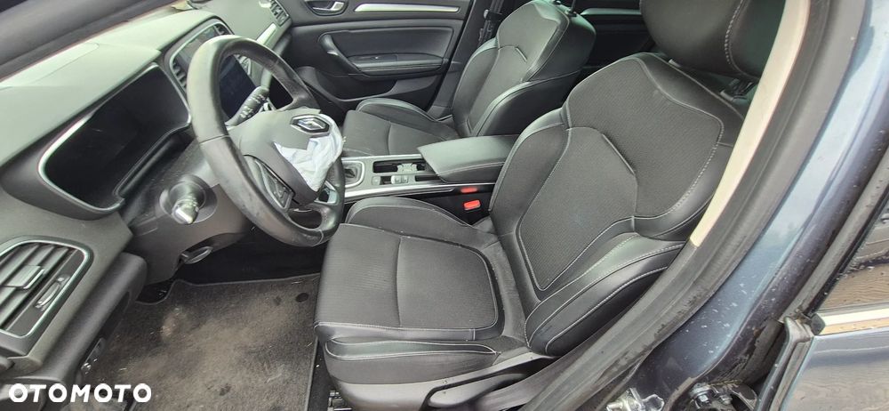 Renault Megane 1.5 Blue dCi Intens - 17