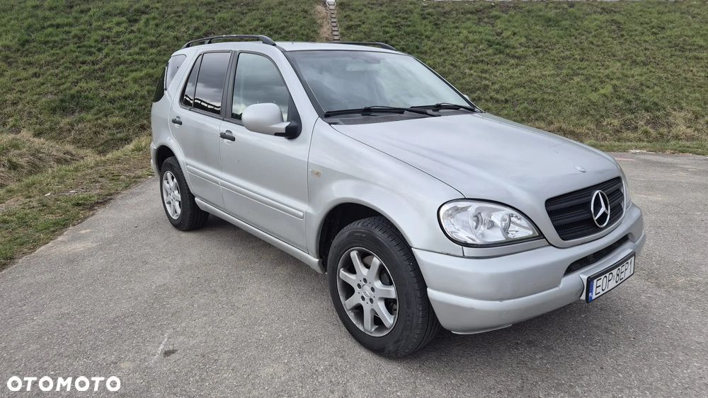 Mercedes-Benz ML - 2