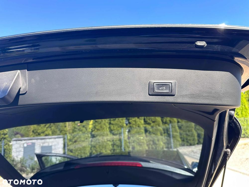 Audi A6 Avant 2.0 TDI ultra - 17