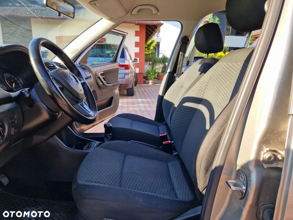 Skoda Roomster 1.4 16V Comfort - 19