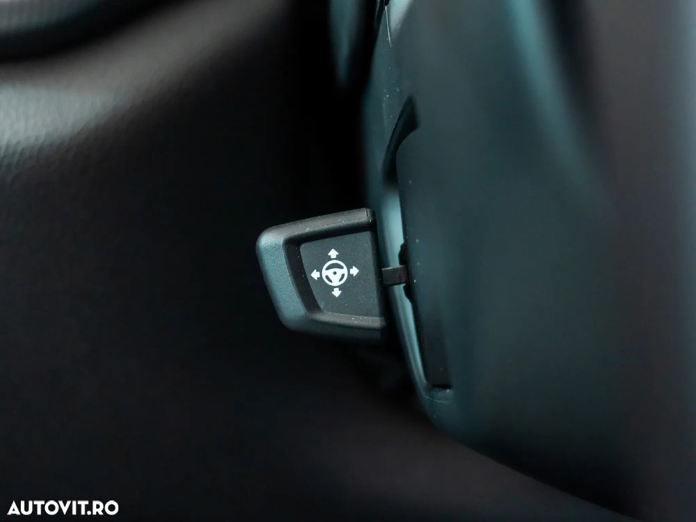 BMW X5 xDrive45e - 28