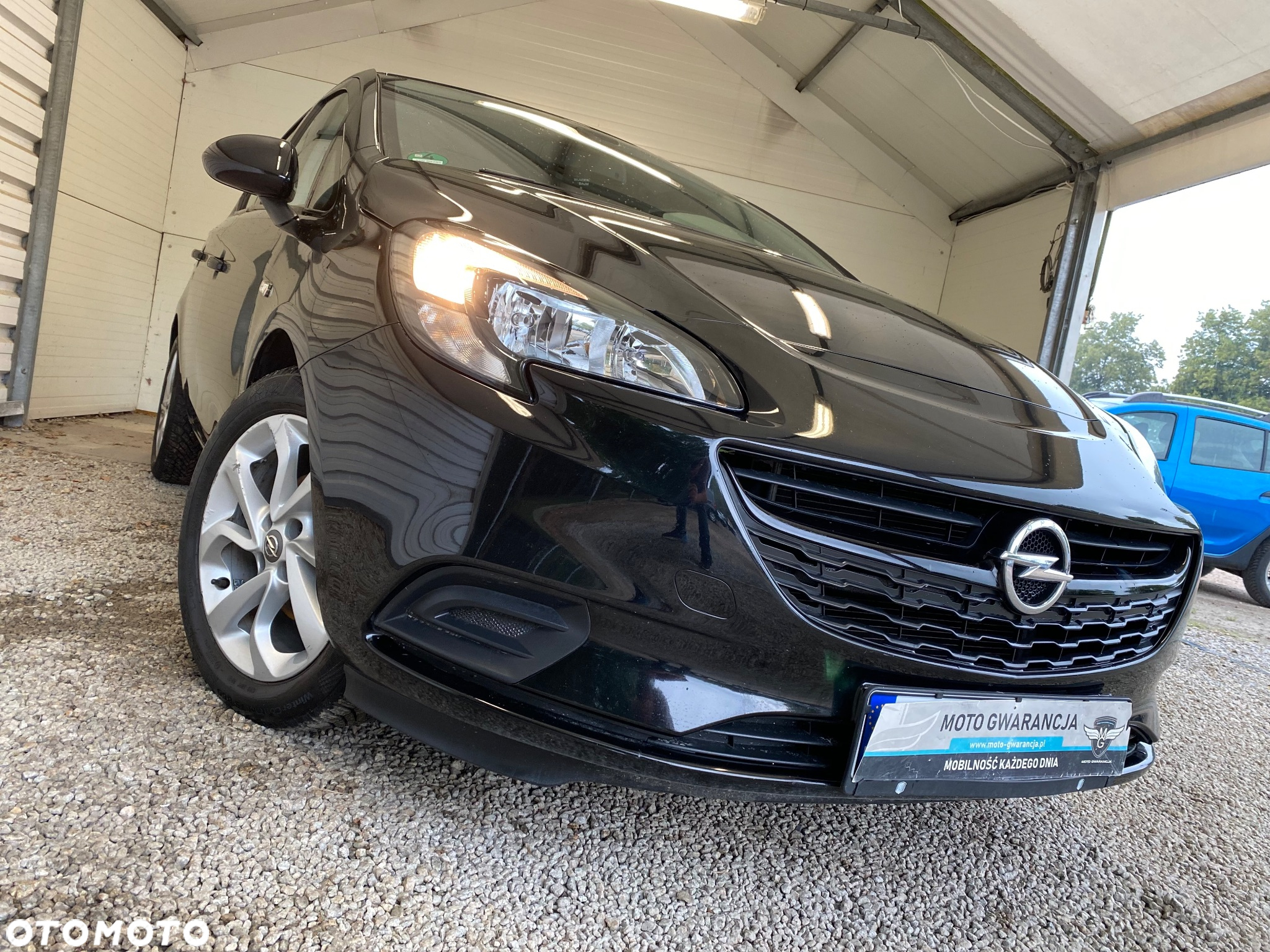 Opel Corsa 1.2 Cosmo - 31