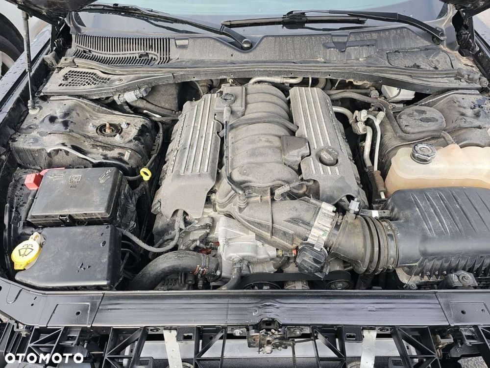 Dodge Challenger - 7