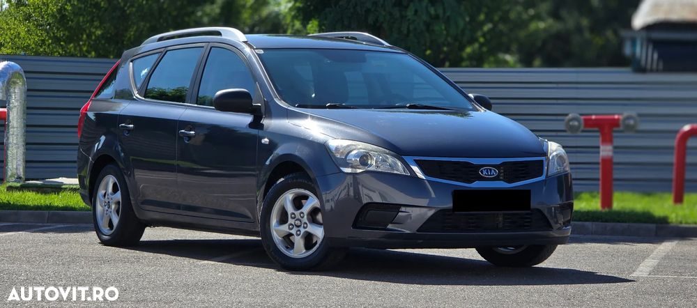 Kia Ceed 1.6 CRDi LX - 1