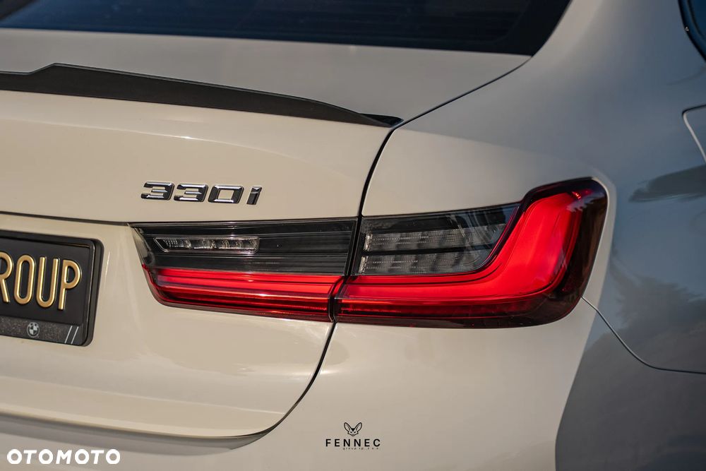 BMW Seria 3 - 18