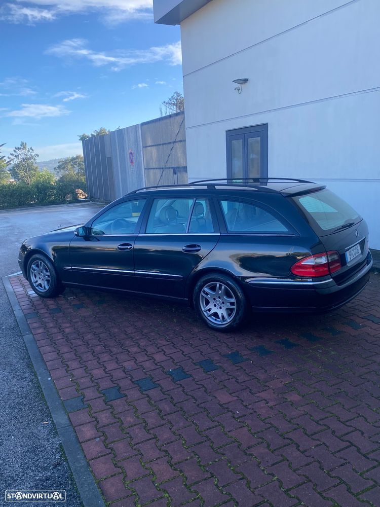Mercedes-Benz E 220 - 13