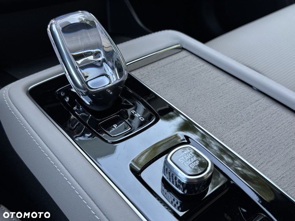 Volvo XC 90 - 20