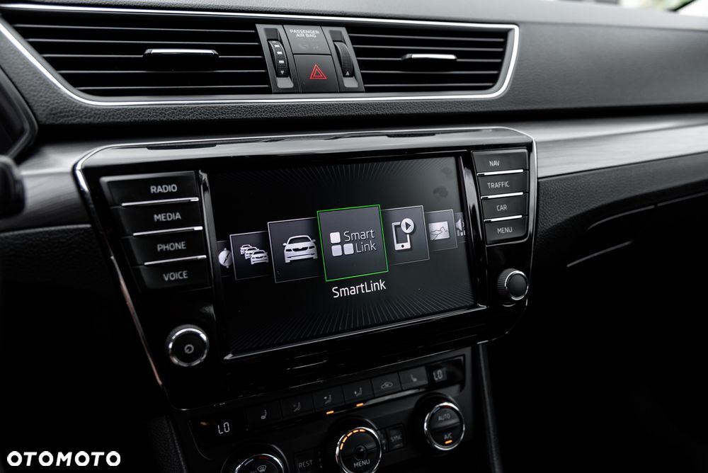 Skoda Superb 2.0 TDI Style DSG - 28