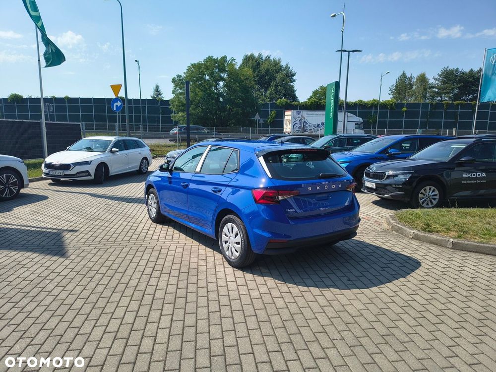 Skoda Fabia 1.0 Essence - 6