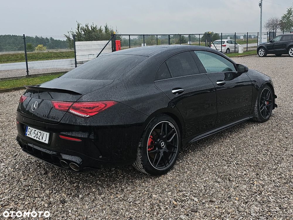 Mercedes-Benz CLA AMG 45 S 4-Matic 8G-DCT - 3