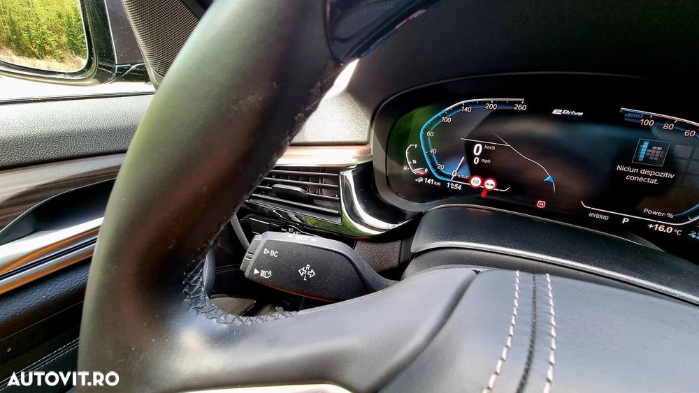 BMW Seria 5 530e Aut. Luxury Line - 27
