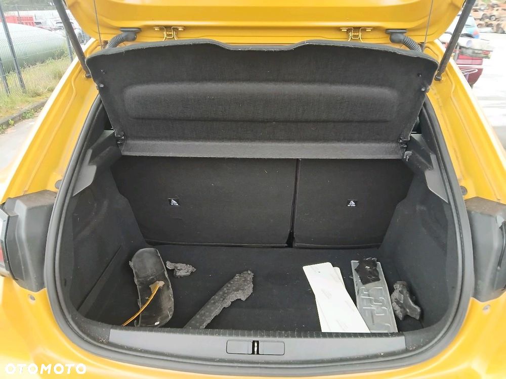 Peugeot 208 PureTech 75 Active Pack - 13