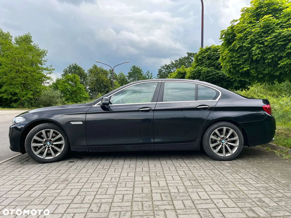 BMW Seria 5 525d Luxury Line - 15