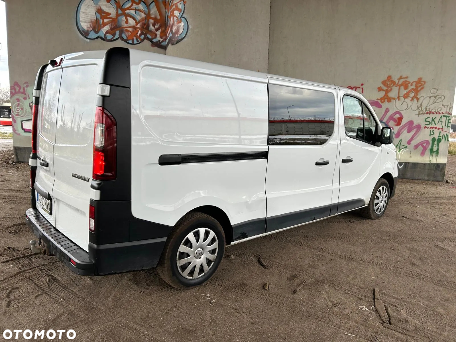 Renault TRAFIC - 4