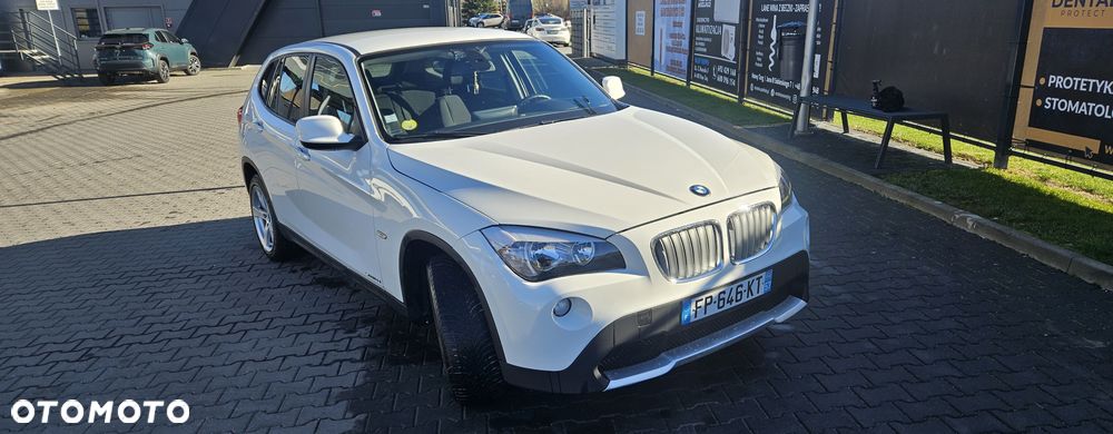 BMW X1 xDrive18d - 11