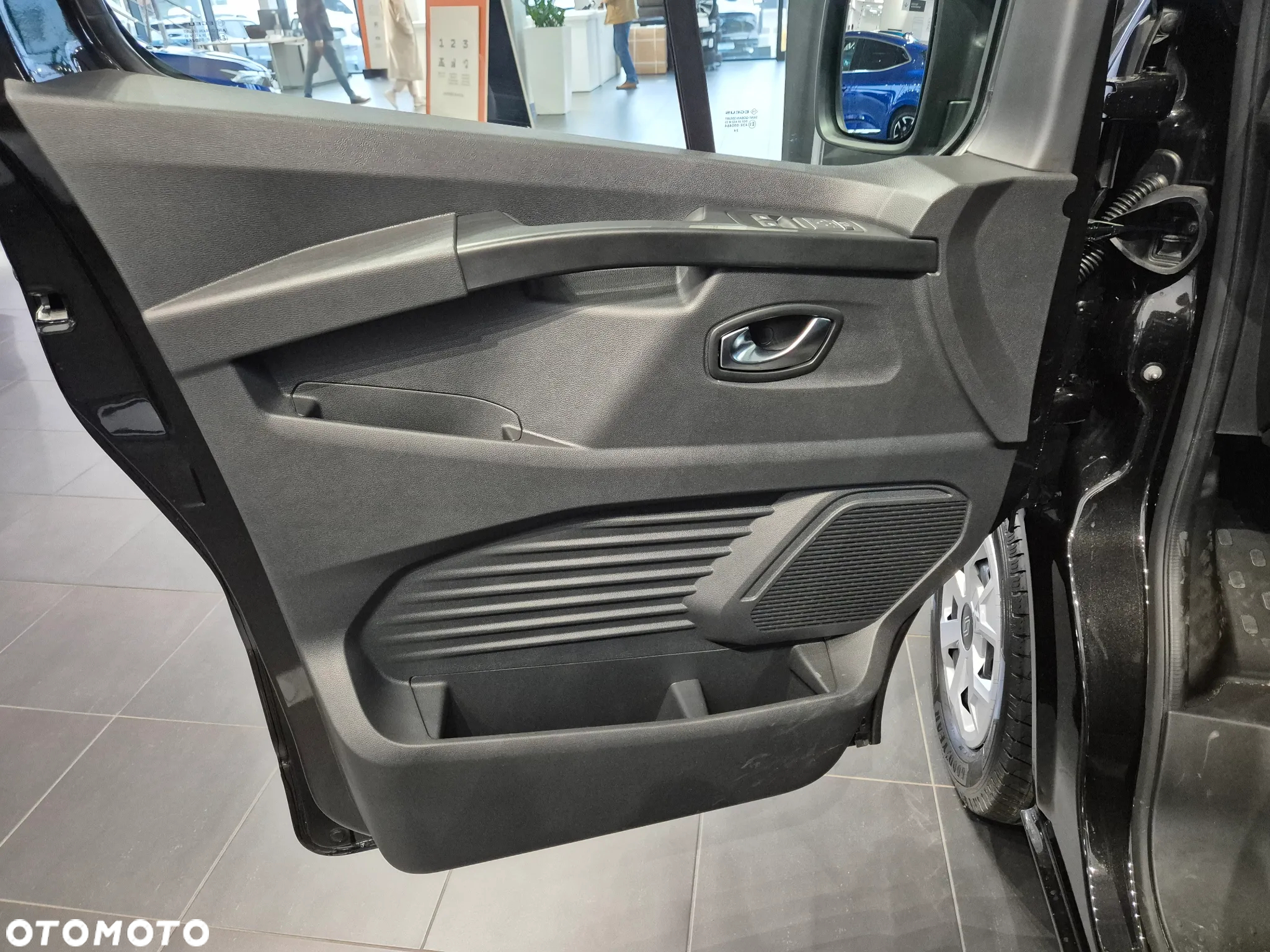 Renault Trafic - 22