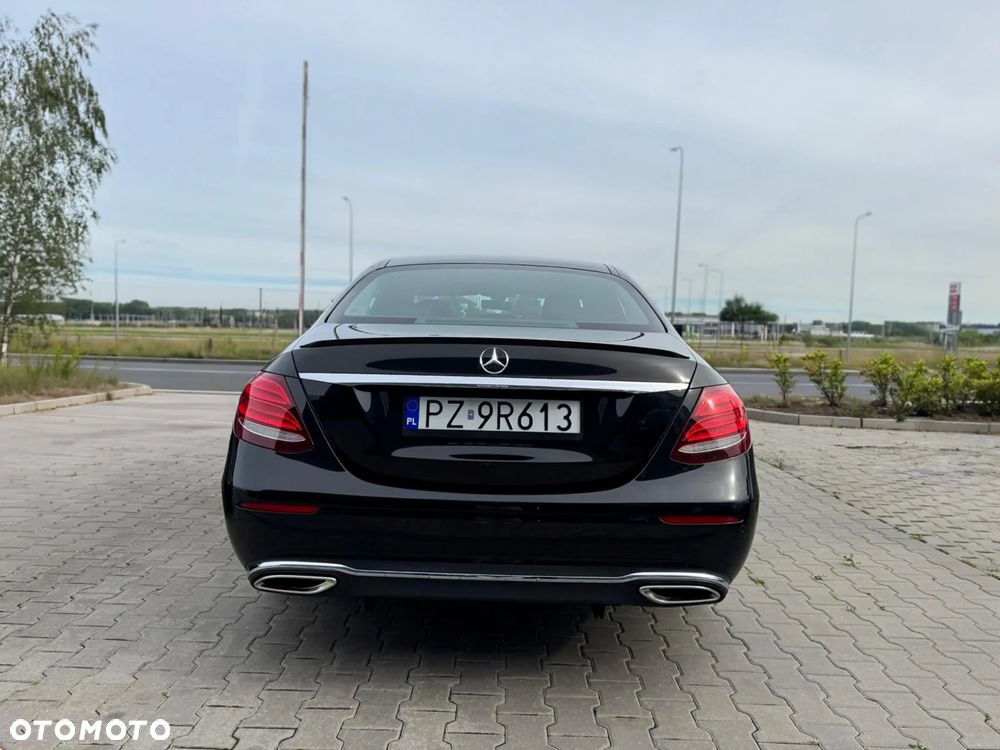 Mercedes-Benz Klasa E 200 9G-TRONIC Avantgarde - 11