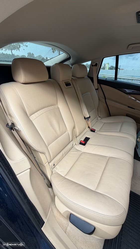 BMW 520 Gran Turismo d Line Luxury - 22
