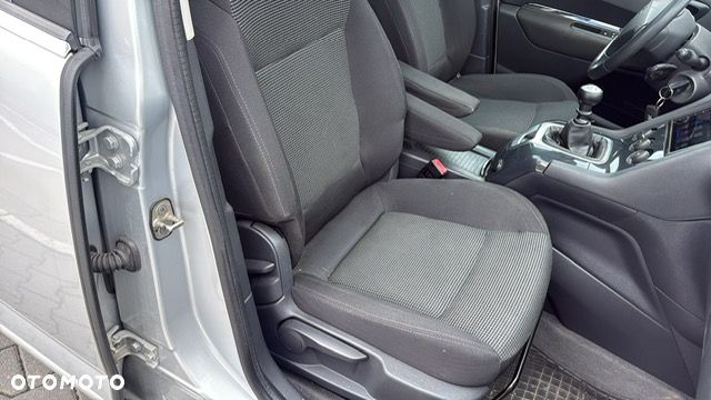 Peugeot 5008 155 THP Family Plus - 26