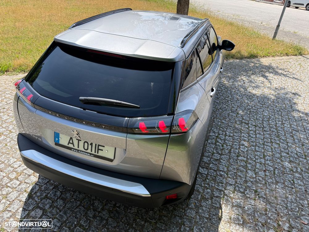 Peugeot 2008 1.2 PureTech Allure Pack - 4